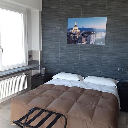 La Montrucca Camere Caselle Torinese ภายนอก รูปภาพ