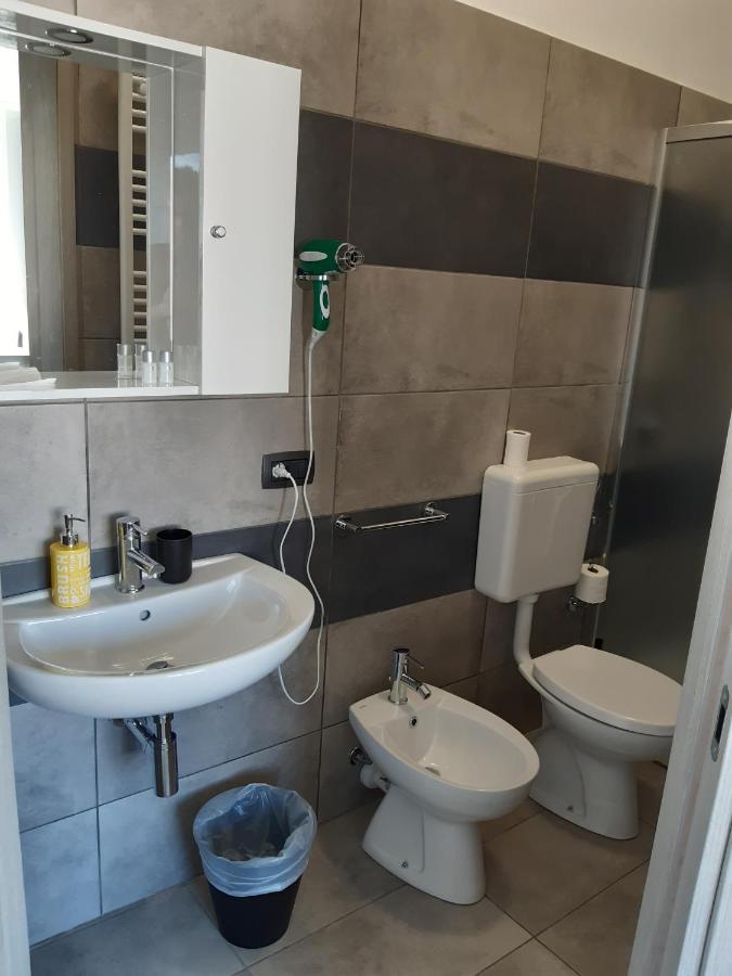 La Montrucca Camere Caselle Torinese ภายนอก รูปภาพ
